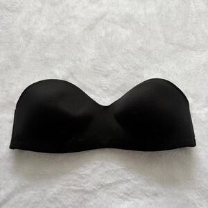 Wacoal Strapless Bra Size 34B Casual Every Day Black Sleeveless Supportive
